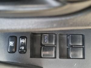 Toyota Corolla Quest 1.8 Plus manual - Image 21