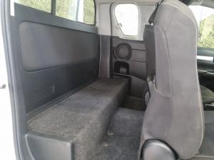 Toyota Hilux 2.4GD-6 Xtra cab Raider auto - Image 16