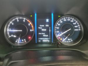 Toyota Fortuner 2.4GD-6 auto - Image 11