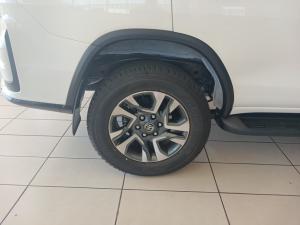 Toyota Fortuner 2.4GD-6 4X4 automatic - Image 17