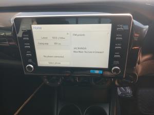 Toyota Hilux 2.4 GD-6 Raider 4X4 automaticD/C - Image 12