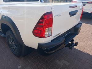 Toyota Hilux 2.4 GD-6 Raider 4X4 automaticD/C - Image 22