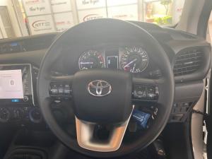 Toyota Hilux 2.4 GD-6 Raider 4X4D/C - Image 8