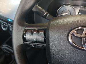 Toyota Hilux 2.4 GD-6 Raider 4X4D/C - Image 9