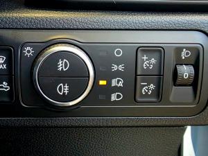 Volkswagen Amarok 2.0TDI 125KW Life automatic D/C - Image 14