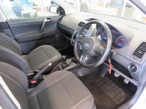 Volkswagen Polo Vivo 1.6 Maxx 5-Door - Image 6