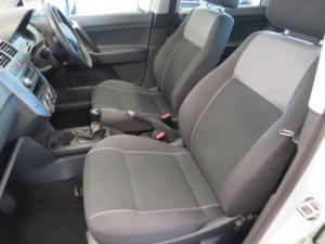 Volkswagen Polo Vivo 1.6 Maxx 5-Door - Image 7