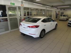 Hyundai Elantra 1.6 Executive - Image 20