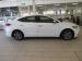 Hyundai Elantra 1.6 Executive - Thumbnail 3