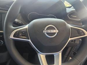 Nissan Magnite 1.0 Visia AMT - Image 8