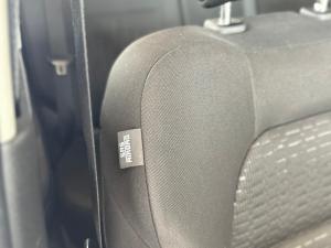 Suzuki Swift 1.2 GL - Image 12