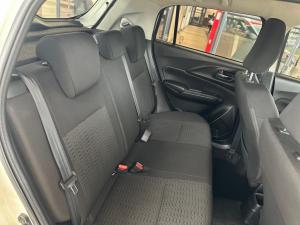 Suzuki Swift 1.2 GL - Image 16