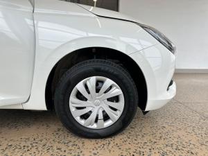 Suzuki Swift 1.2 GL - Image 5