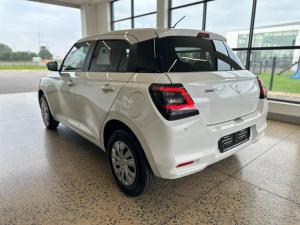 Suzuki Swift 1.2 GL - Image 6