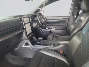 Ford Everest 3.0D V6 Platinum AWD automatic - Image 3