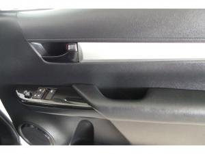 Toyota Hilux 2.0 single cab S (aircon) - Image 11