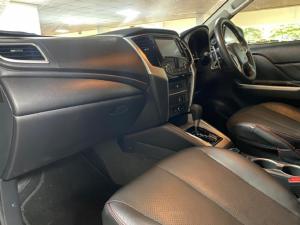 Mitsubishi Triton 2.4DI-D double cab 4x4 Athlete - Image 10