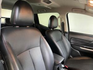 Mitsubishi Triton 2.4DI-D double cab 4x4 Athlete - Image 9