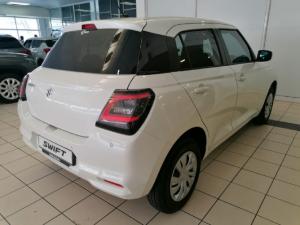 Suzuki Swift 1.2 GL - Image 11