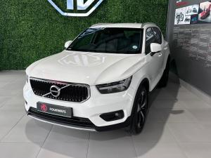 Volvo XC40 D4 AWD Momentum - Image 2