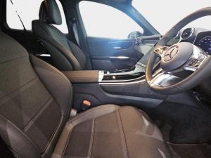 Mercedes-Benz GLC GLC220d 4Matic Avantgarde - Image 13