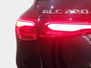 Mercedes-Benz GLC GLC220d 4Matic Avantgarde - Image 17