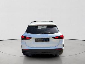 Mercedes-Benz GLA GLA200d Progressive - Image 6