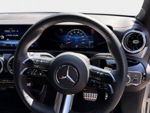 Mercedes-Benz CLA CLA200 Progressive - Image 13