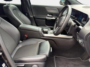 Mercedes-Benz GLA GLA200 Progressive - Image 14