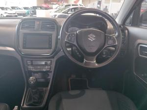 Suzuki Vitara Brezza 1.5 GLX - Image 17