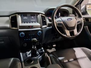 Ford Everest 2.2TDCi XLT - Image 11