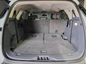 Ford Everest 2.2TDCi XLT - Image 7