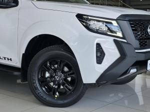 Nissan Navara 2.5DDTi double cab LE - Image 2