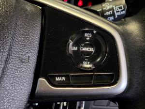 Honda CR-V 2.0 Elegance - Image 22