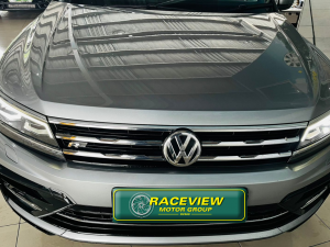 Volkswagen Tiguan Allspace 2.0TSI 4Motion Highline - Image 2