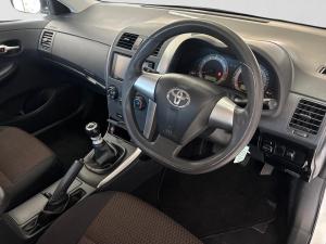 Toyota Corolla Quest 1.6 - Image 18