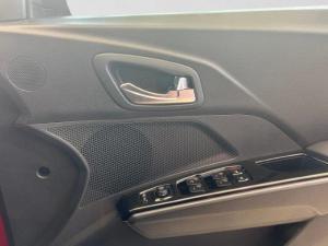 Mahindra XUV 3XO 1.2T AX5 manual - Image 10