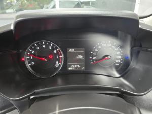 Suzuki Swift 1.2 GL - Image 13