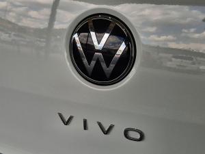 Volkswagen Polo Vivo hatch 1.6 Life - Image 13