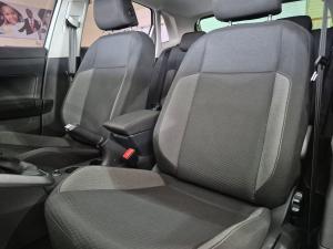 Volkswagen Polo hatch 1.0TSI Life auto - Image 27