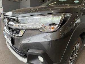 Suzuki XL6 1.5 GL manual - Image 12