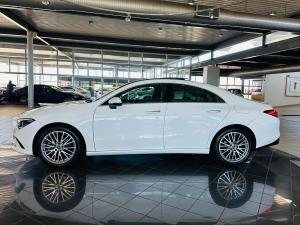 Mercedes-Benz CLA CLA220d Progressive - Image 11