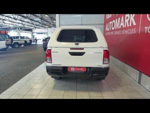 Toyota Hilux 2.4GD-6 double cab 4x4 Raider auto - Image 4