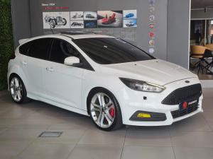 Ford Focus ST 3 - Image 1