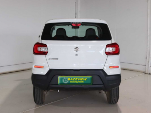 Suzuki S-Presso 1.0 GL manual - Image 3