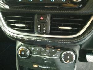 Ford Puma 1.0T ST-Line Vignale - Image 23