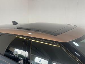 Land Rover Range Rover Evoque D200 R-Dynamic SE - Image 11