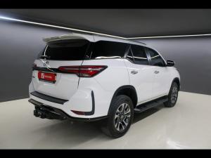 Toyota Fortuner 2.4GD-6 auto - Image 2