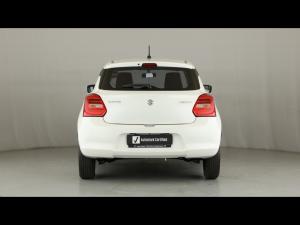 Suzuki Swift 1.2 GLX auto - Image 5