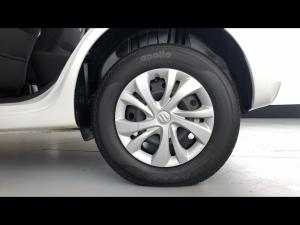 Suzuki Swift 1.2 GLX auto - Image 19